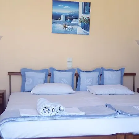 Blue And White 3*