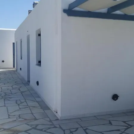 Blue And White 3* Agia Anna (Naxos)